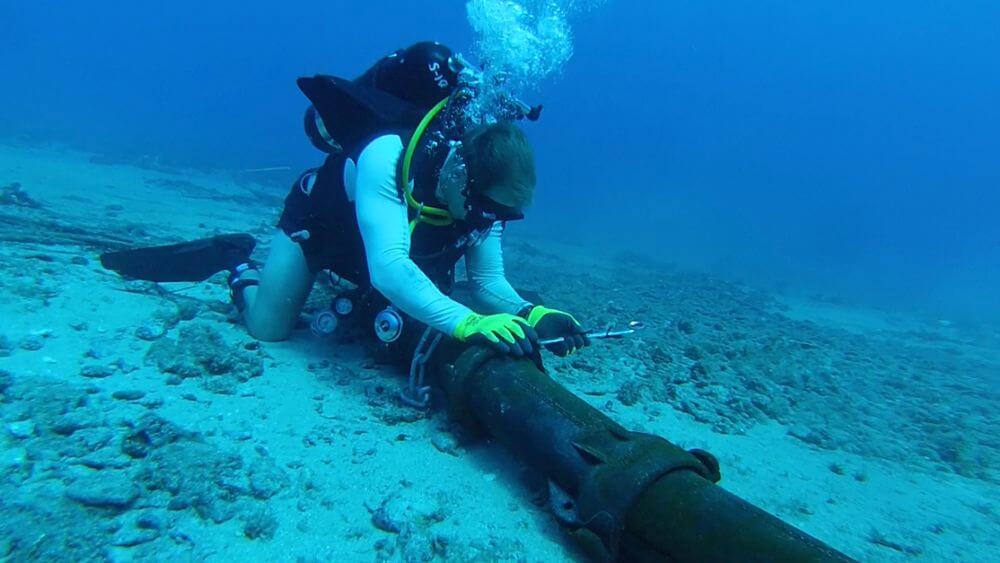 Novo projeto de lei deve redefinir licenciamento para cabos submarinos no Brasil