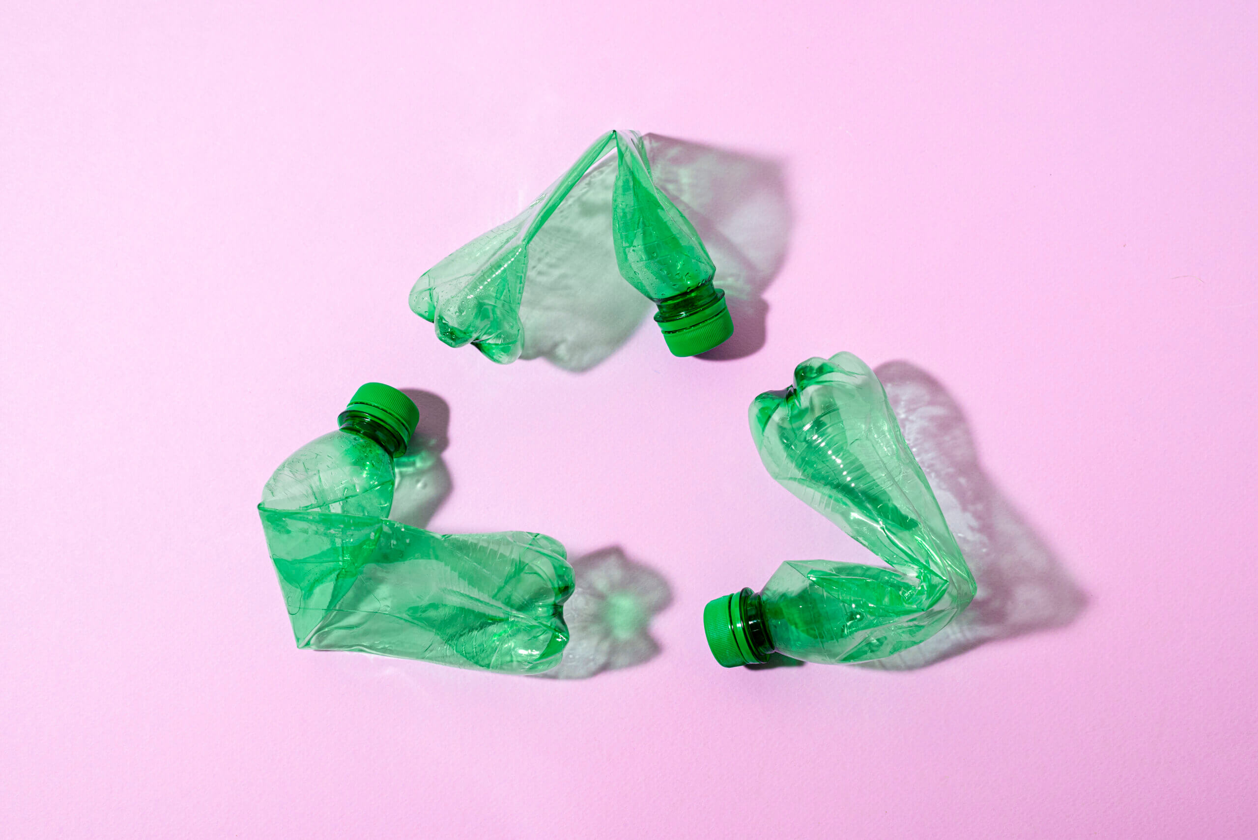 Decreto federal exige uso de plástico reciclado em novas embalagens no Brasil